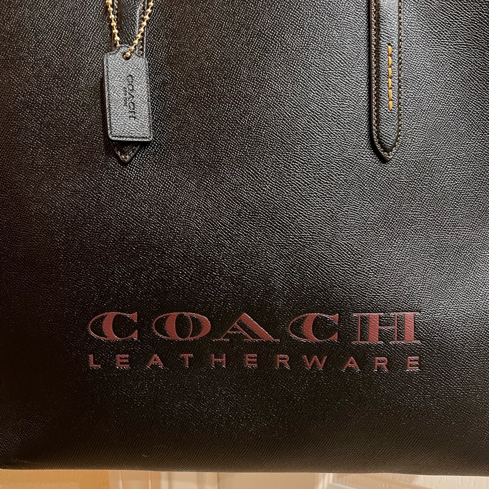 Coach Leatherwear Tote. Barely used! - Picture 2 of 5